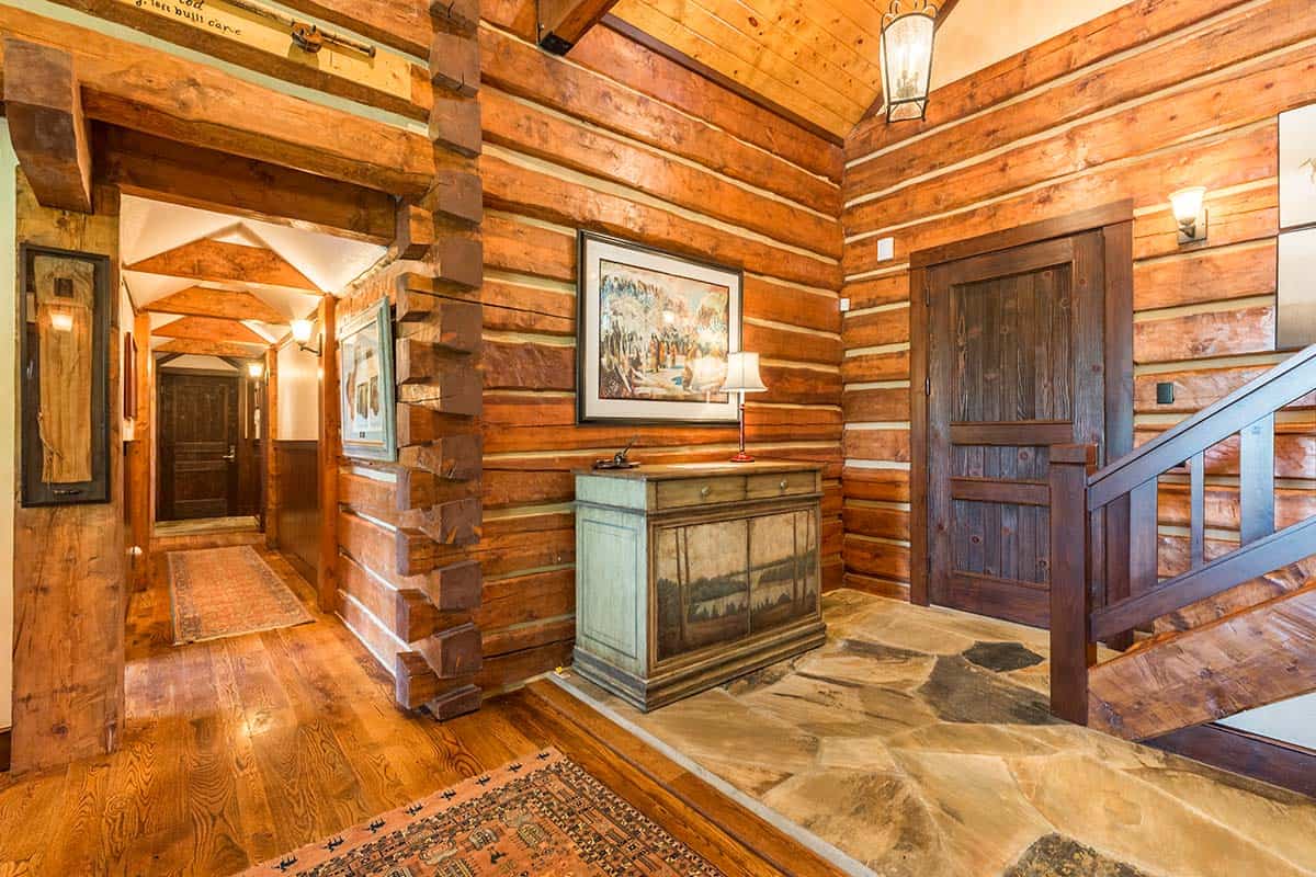 Madison Lodge At ECR - Mirr Ranch Group