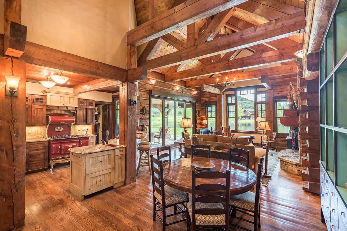 Madison Lodge At ECR - Mirr Ranch Group